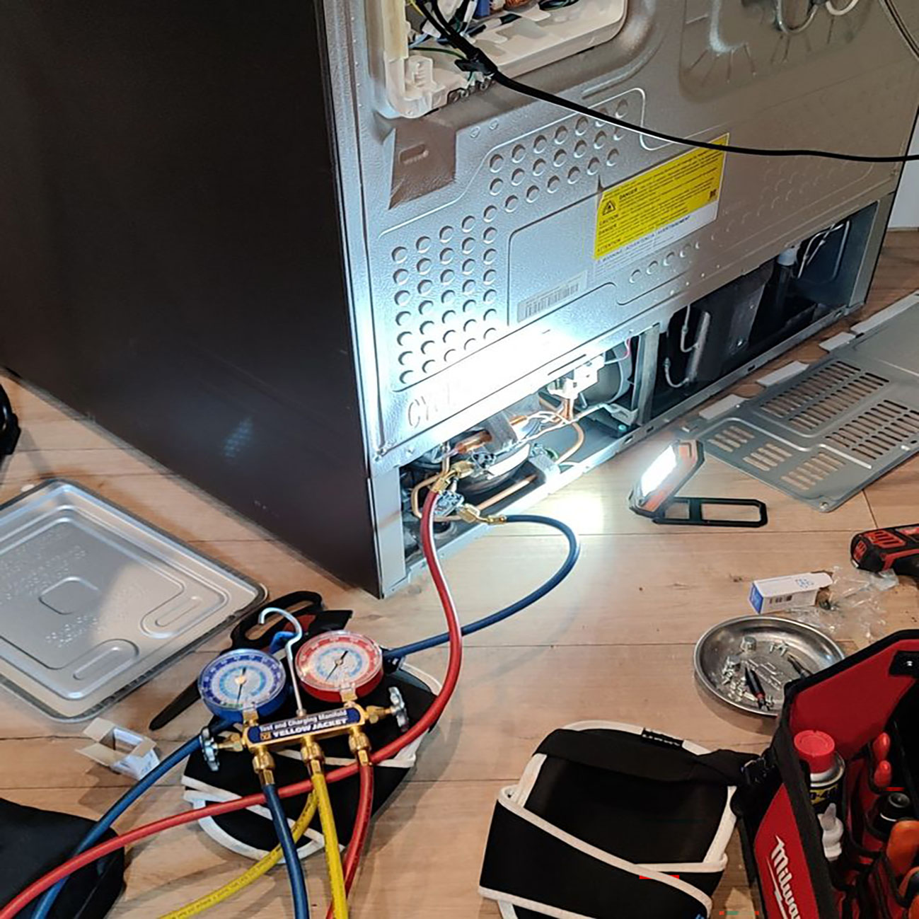 🔧 Having issues with your Samsung refrigerator_…